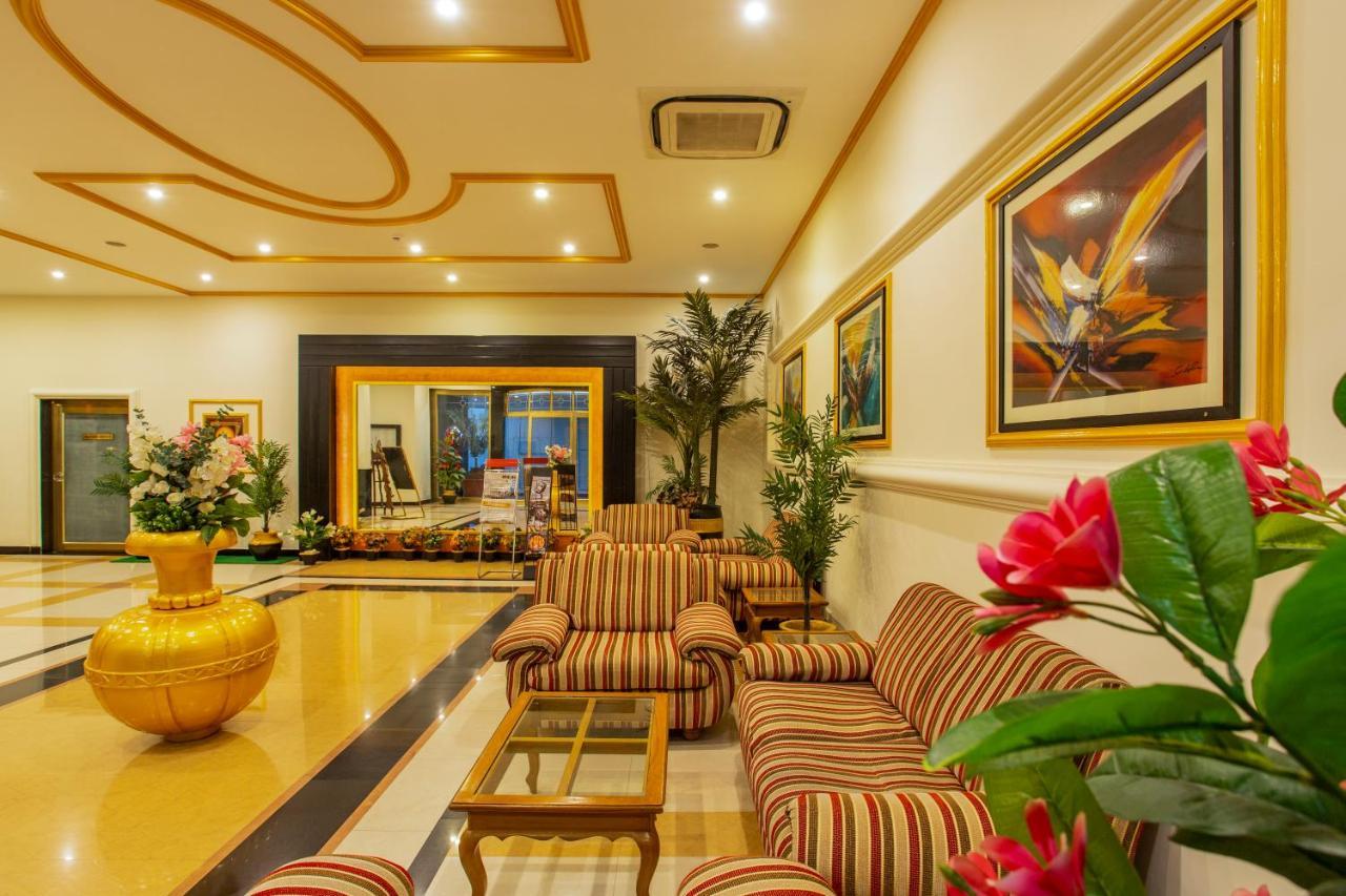 The Grand Regency Hotel Rajkot Exterior photo
