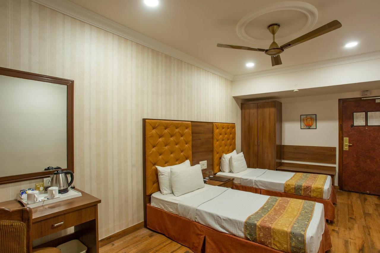 The Grand Regency Hotel Rajkot Exterior photo