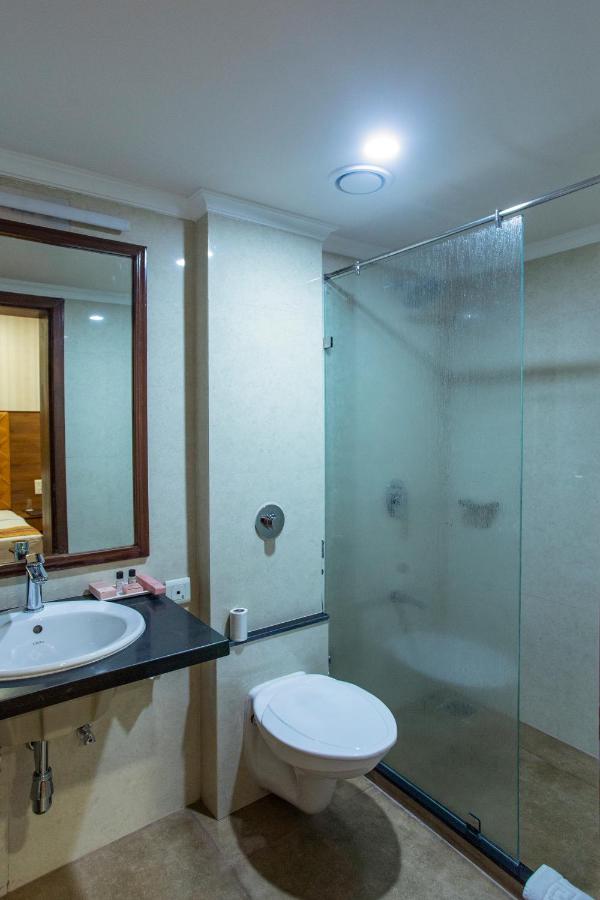 The Grand Regency Hotel Rajkot Exterior photo