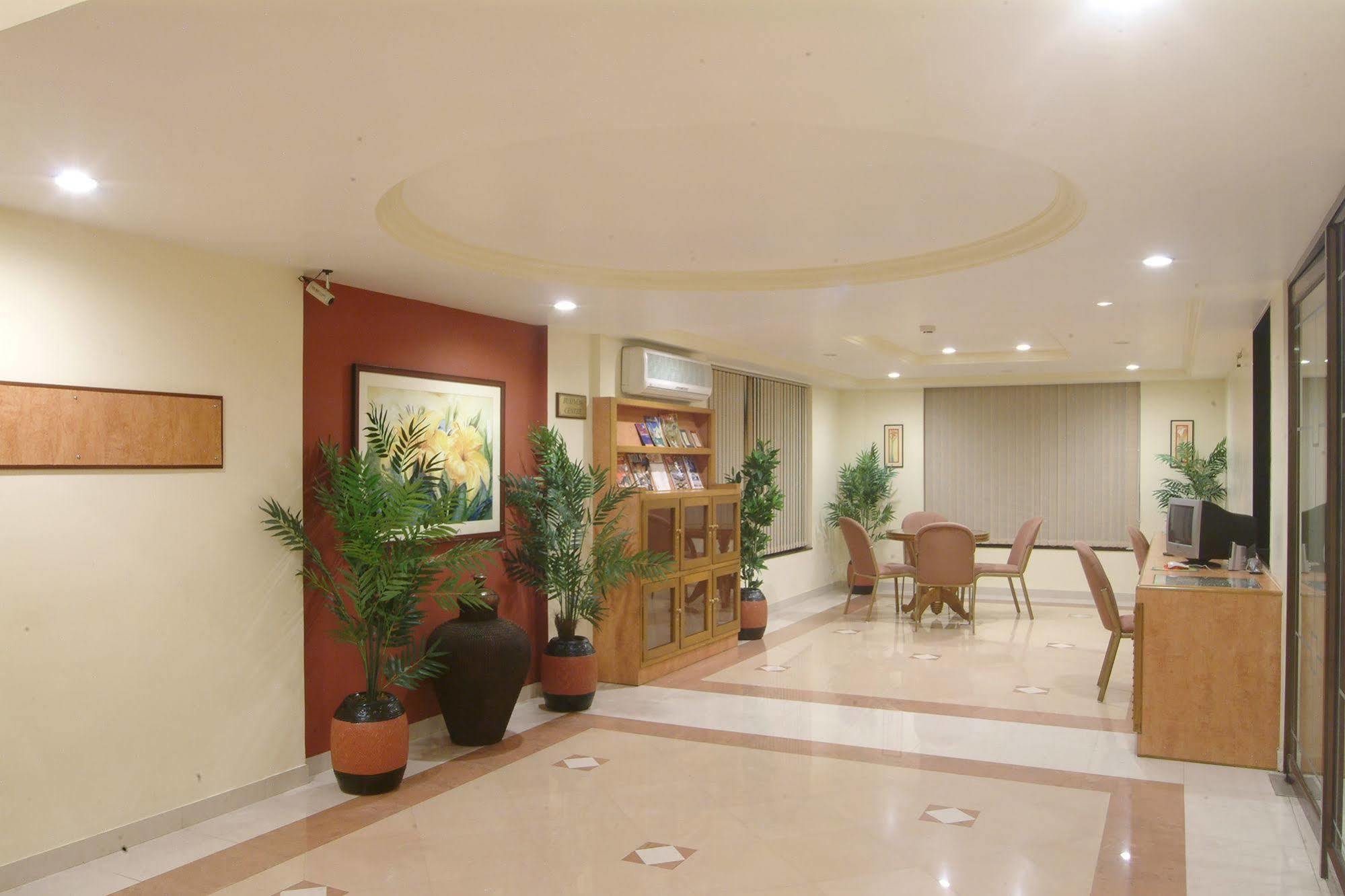 The Grand Regency Hotel Rajkot Exterior photo